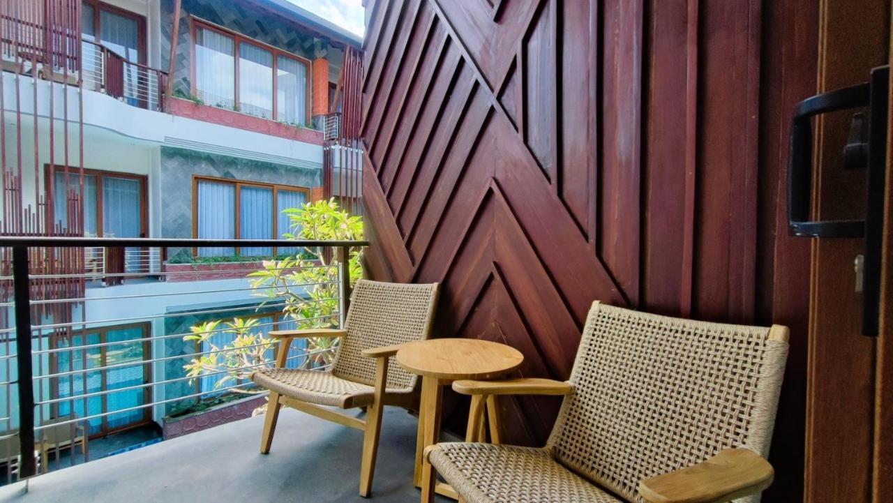 Mokko Suites Batubelig Canggu Exterior foto