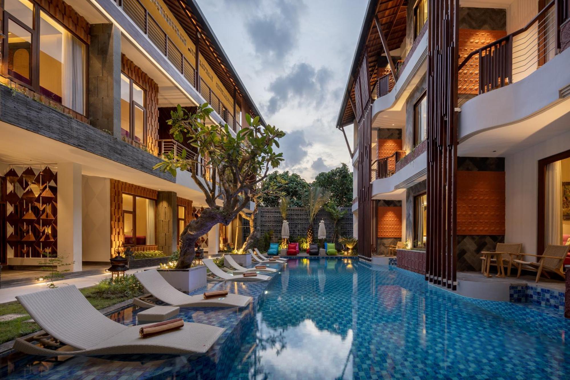 Mokko Suites Batubelig Canggu Exterior foto